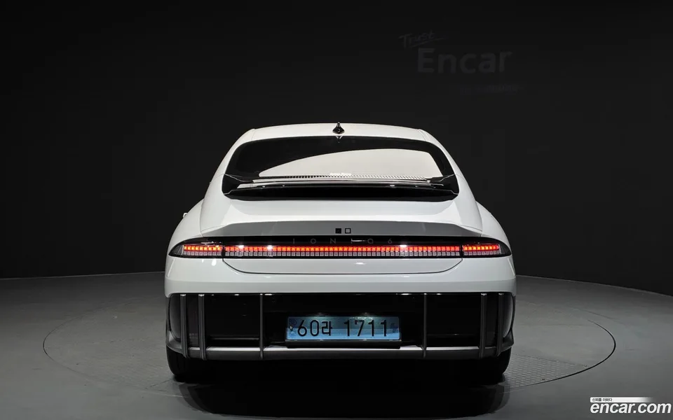 Hyundai Ioniq 6 AWD 2023 — thumbnail 4