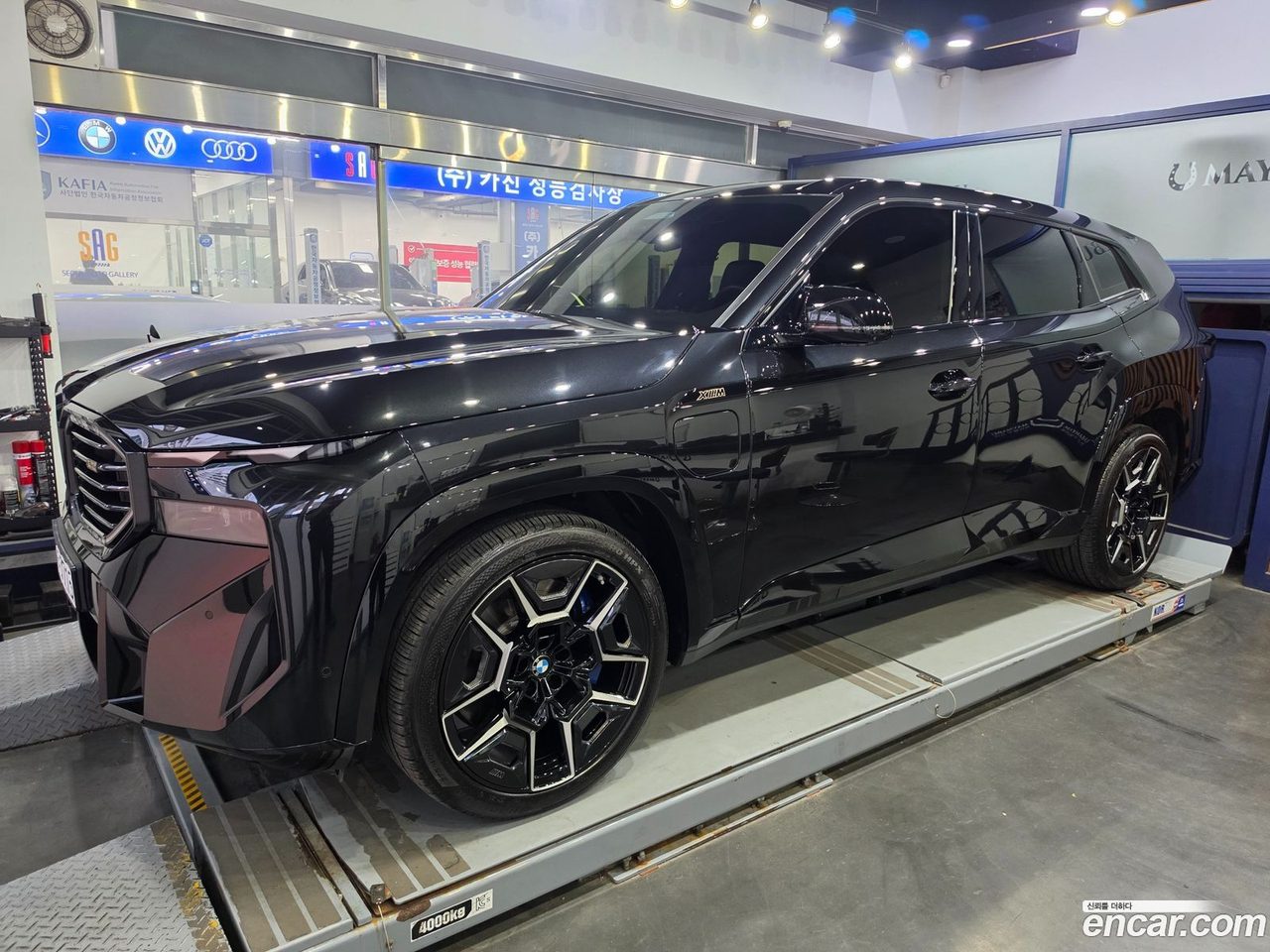 BMW XM 2023 — 4