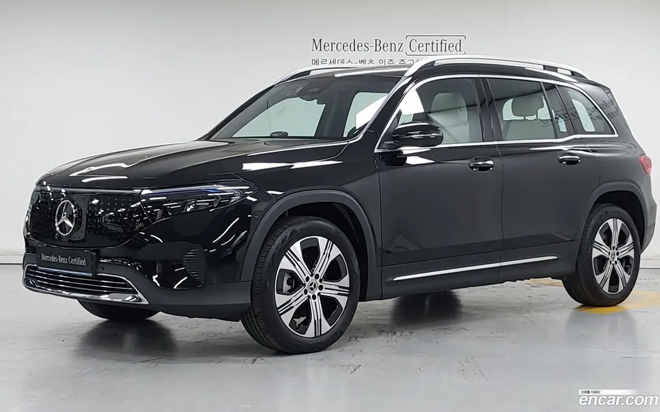 Mercedes-Benz EQB EQB300 4MATIC 2025 — photo 1, buy with delivery to Moscow