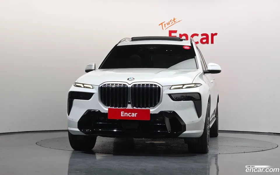 BMW X7 xDrive 40i M 6 2024 — thumbnail 3