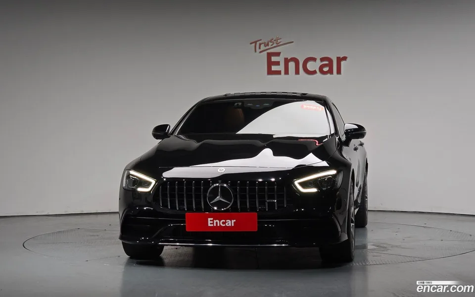 Mercedes-Benz AMG GT 4 43 4MATIC+ 2023 — thumbnail 3