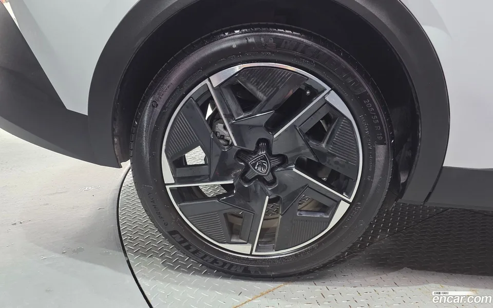 Peugeot 408 1.2 Pure Tech GT 2024 — thumbnail 2