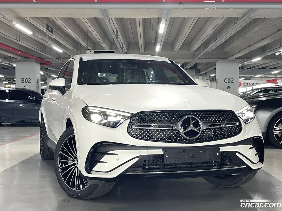Mercedes-Benz GLC-Class GLC300 4MATIC 2026 — photo 1, buy with delivery to Moscow