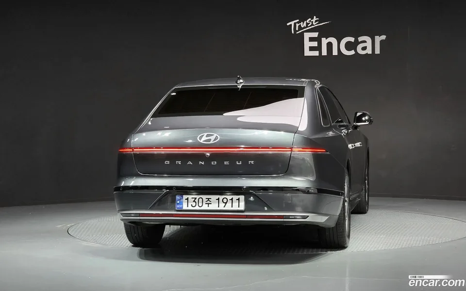 Hyundai Grandeur 2.5 2WD 2023 — thumbnail 4
