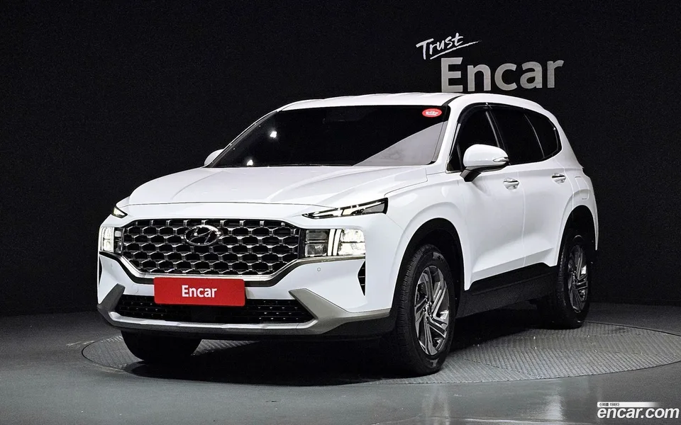 Hyundai SantaFe 2.2 2WD 2022 — photo 1, buy with delivery to Moscow