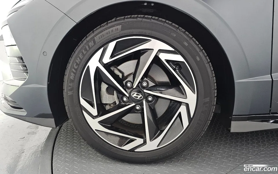 Hyundai Sonata The Edge Hybrid 2023 — thumbnail 2