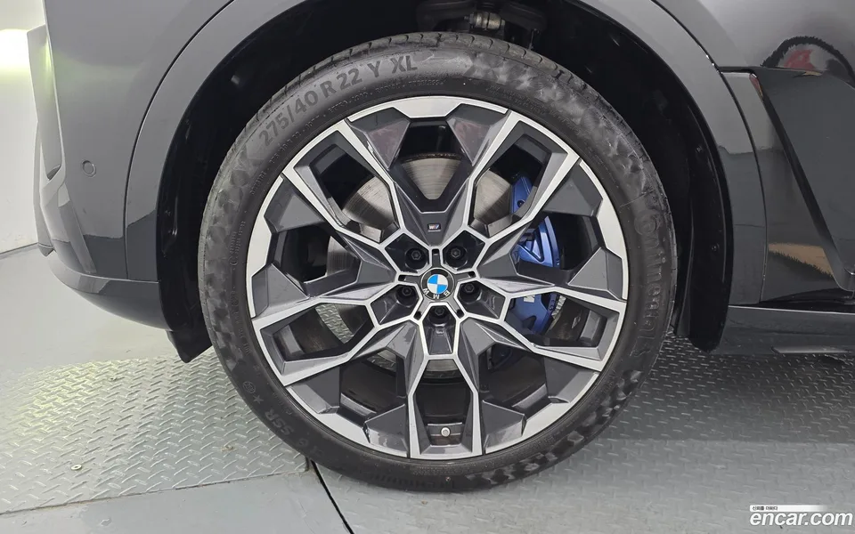 BMW X7 xDrive 40i M 7 2024 — миниатюра 5