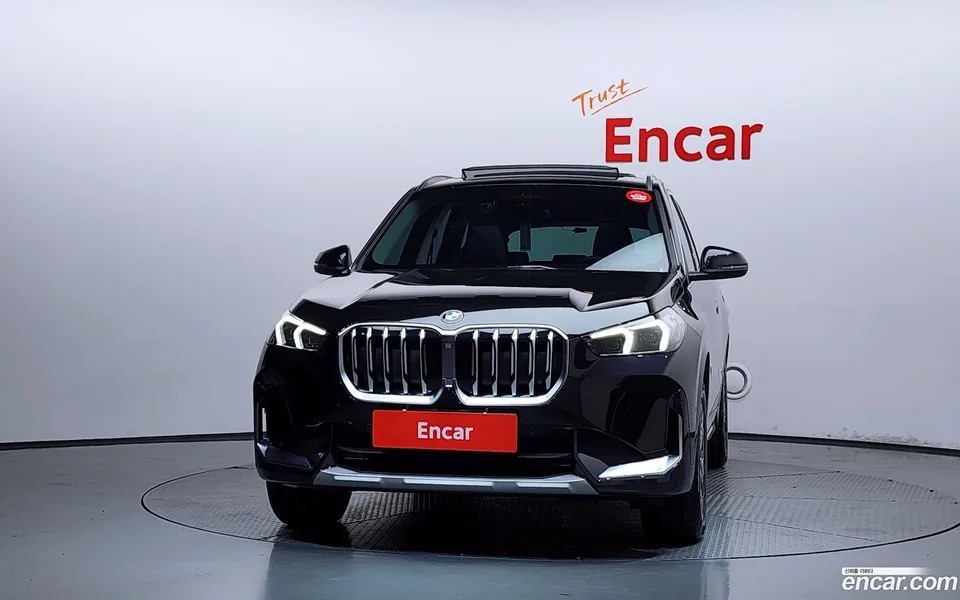 BMW X1 xDrive 20i xLine 2025 — миниатюра 3