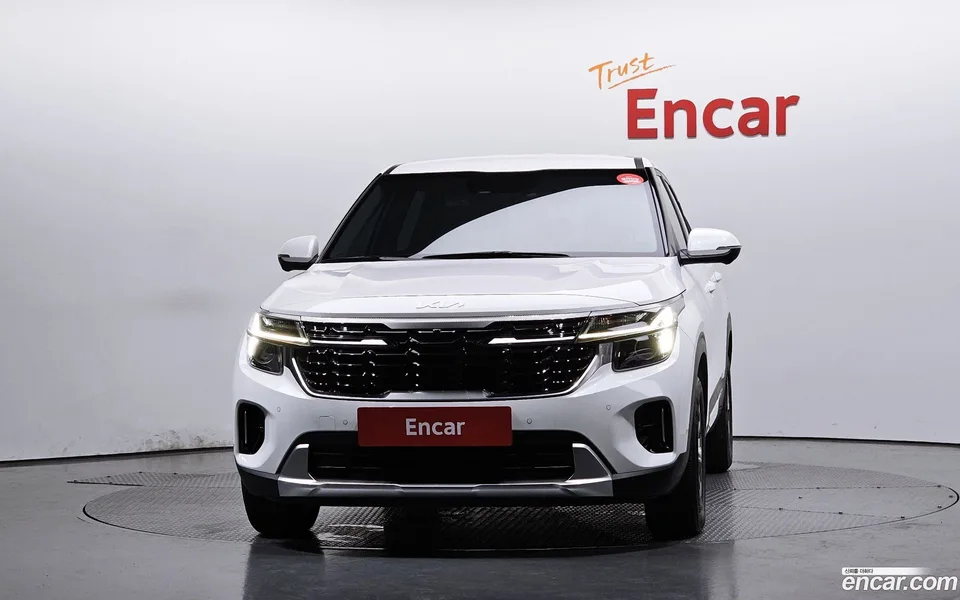 Kia Seltos 2.0 2WD 2022 — thumbnail 3