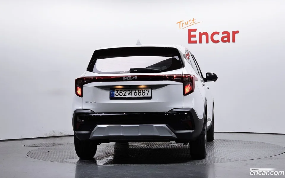 Kia Seltos 2.0 2WD 2022 — thumbnail 4
