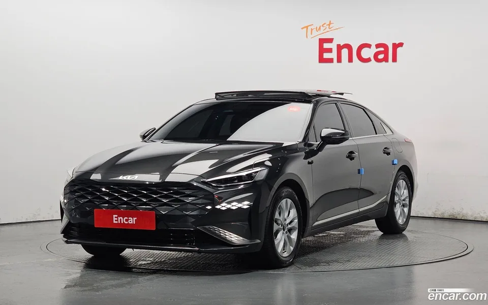 Kia K8 2.5 2WD 2023 — photo 1, buy with delivery to Moscow