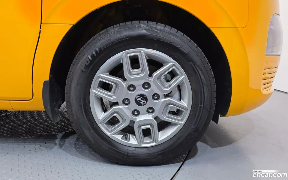 Hyundai Staria HEV 1.6 9 2025 — миниатюра 2