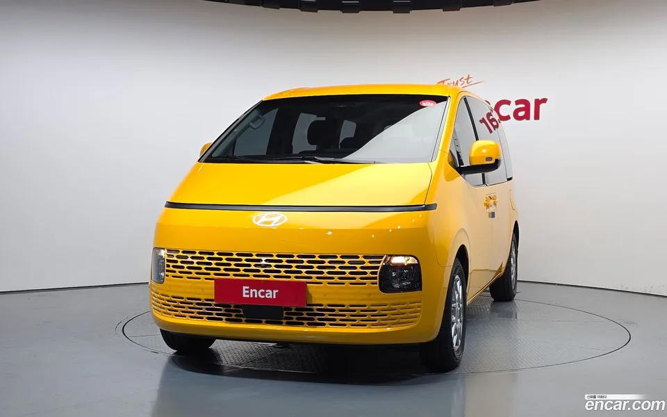 Hyundai Staria HEV 1.6 9 2025 — миниатюра 3