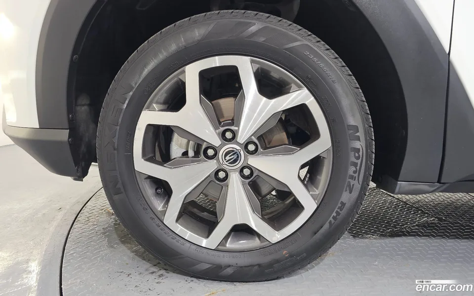 KG Mobility Torres 1.5 2WD 2022 — thumbnail 2
