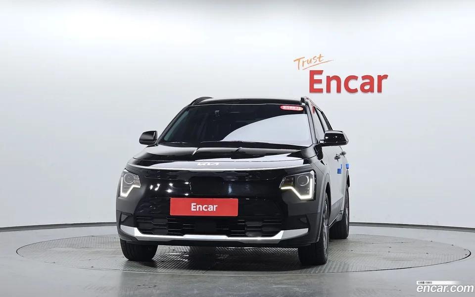 Kia Niro EV 2023 — thumbnail 3