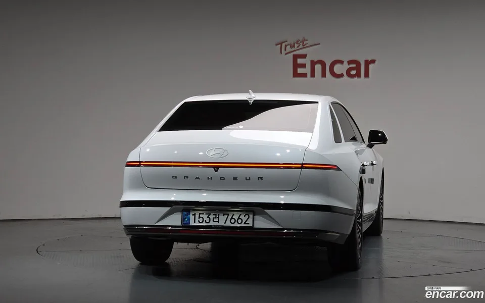Hyundai Grandeur 2.5 2WD 2025 — thumbnail 4