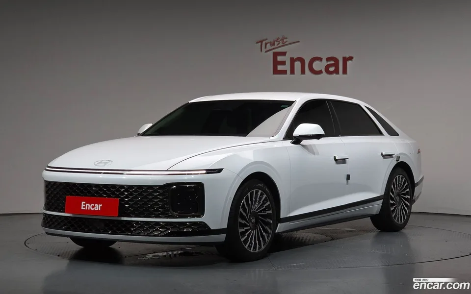 Hyundai Grandeur 2.5 2WD 2025 — photo 1, buy with delivery to Moscow