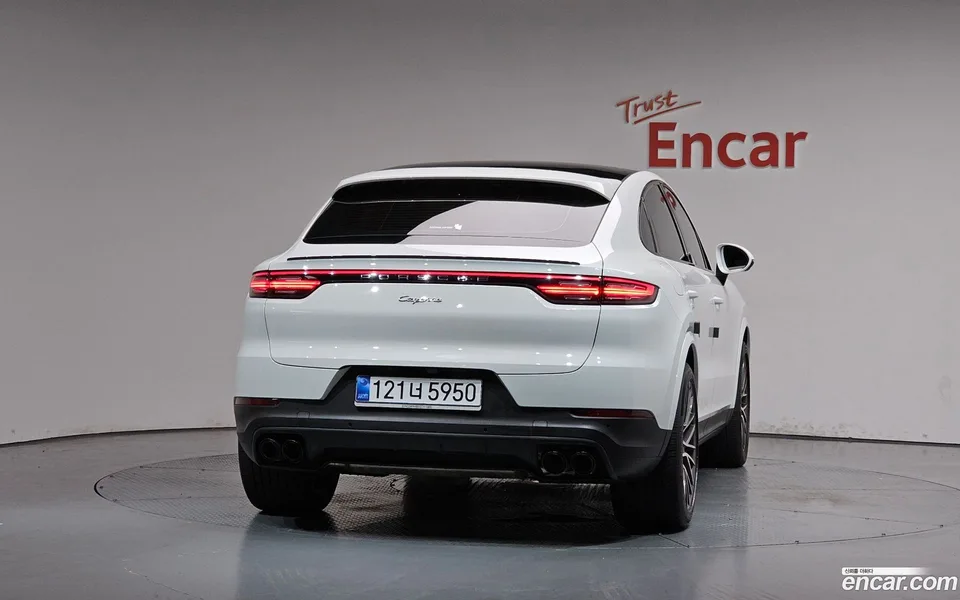 Porsche Cayenne 3.0 2022 — thumbnail 4