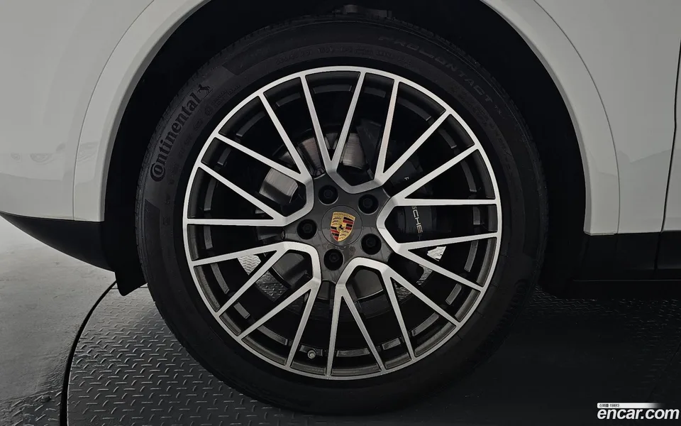 Porsche Cayenne 3.0 2022 — thumbnail 5
