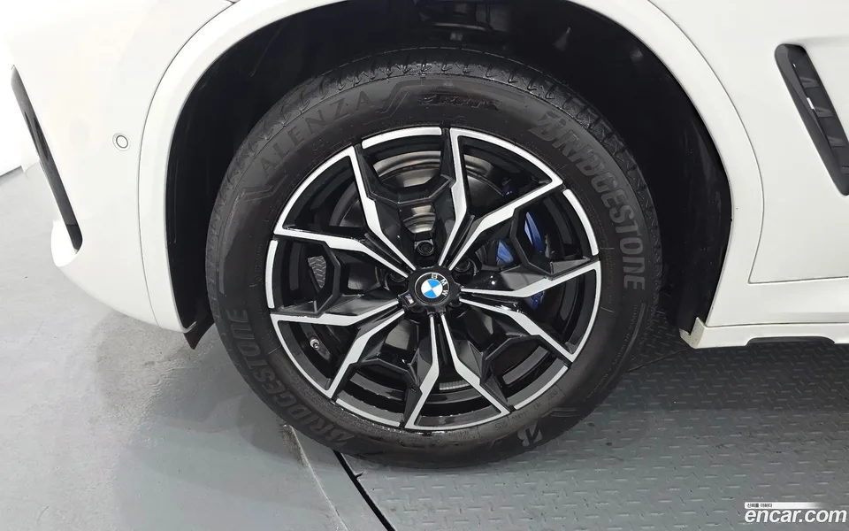 BMW X3 xDrive 20i M 2024 — thumbnail 5