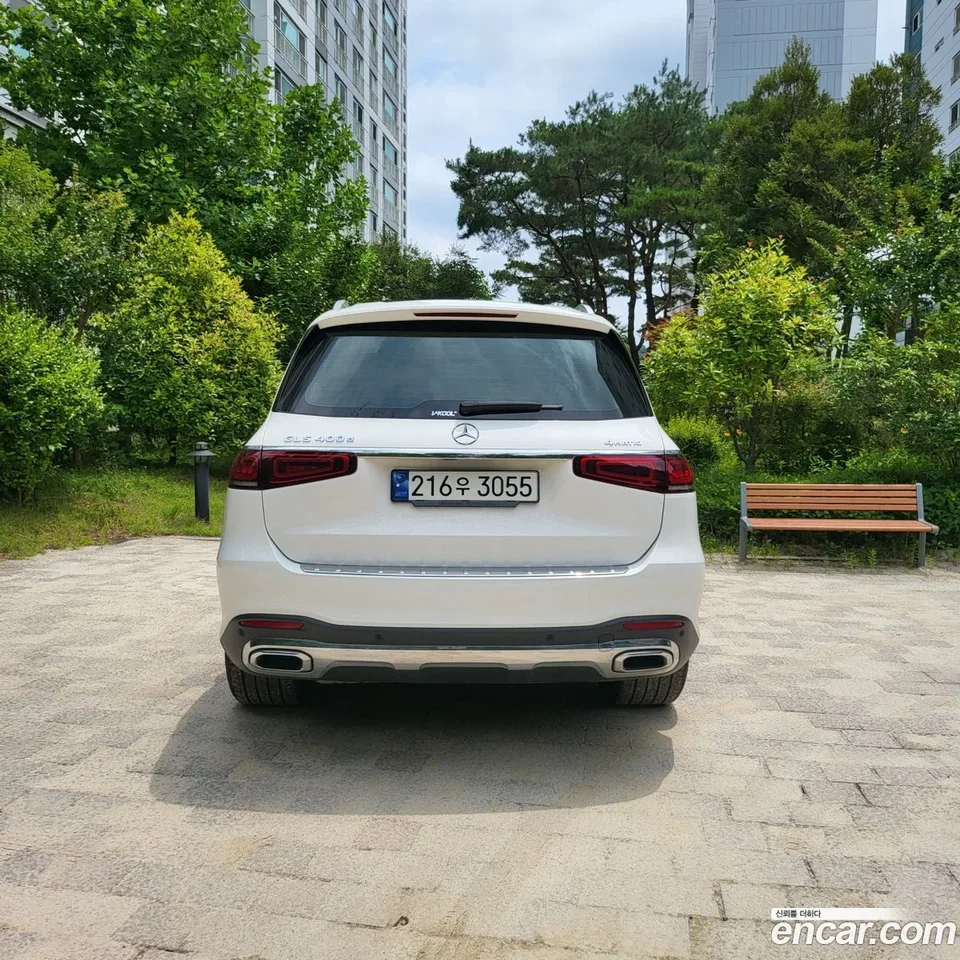Mercedes-Benz GLS-Class GLS400d 4MATIC 2023 — thumbnail 4