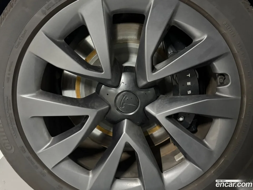 Tesla Model X AWD 2024 — thumbnail 5