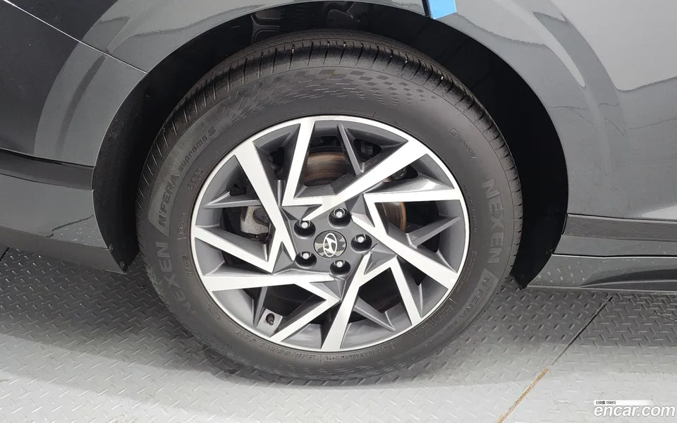 Hyundai Grandeur Hybrid 2025 — thumbnail 2