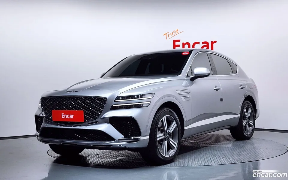 Genesis GV80 Coupe 2.5T AWD 2024 — photo 1, buy with delivery to Moscow