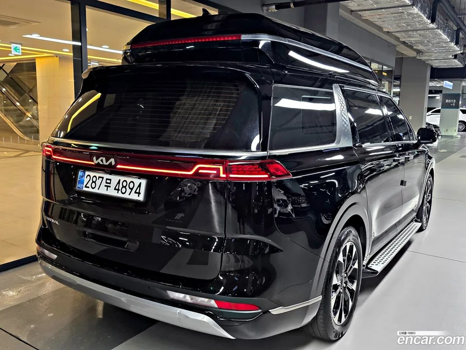 Kia Carnival 9 2022 — thumbnail 2