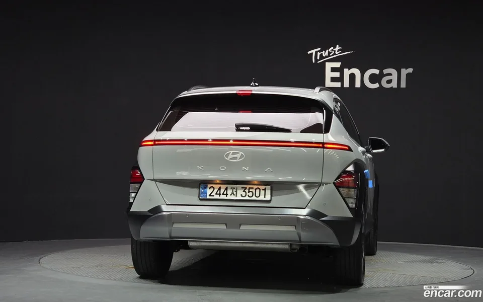 Hyundai Kona 1.6 2WD 2024 — миниатюра 4