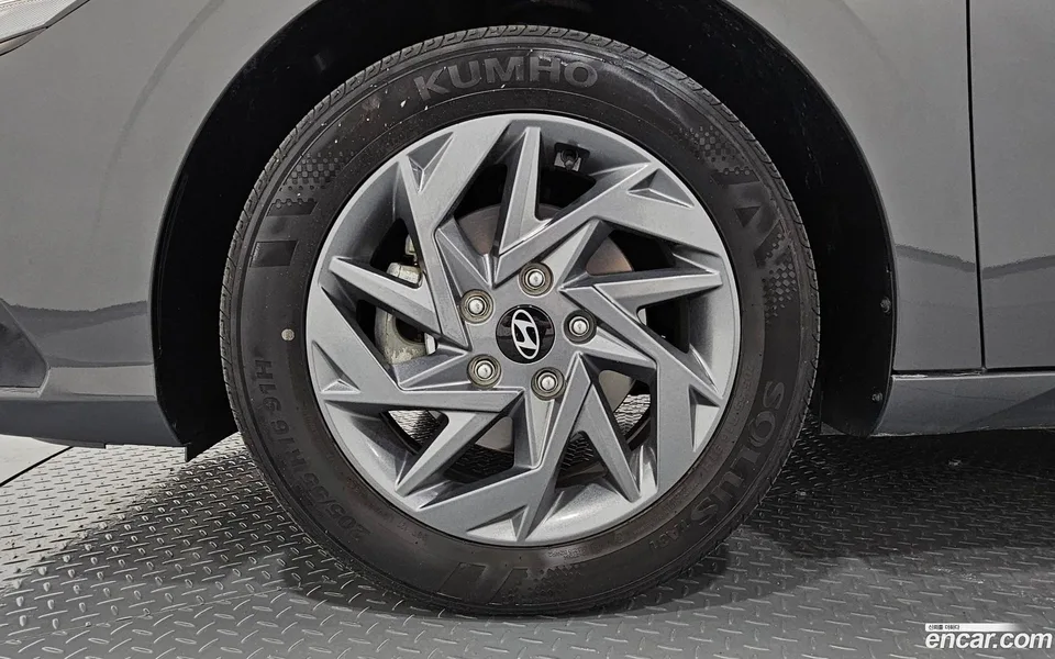 Hyundai Avante CN7 1.6 2023 — thumbnail 2