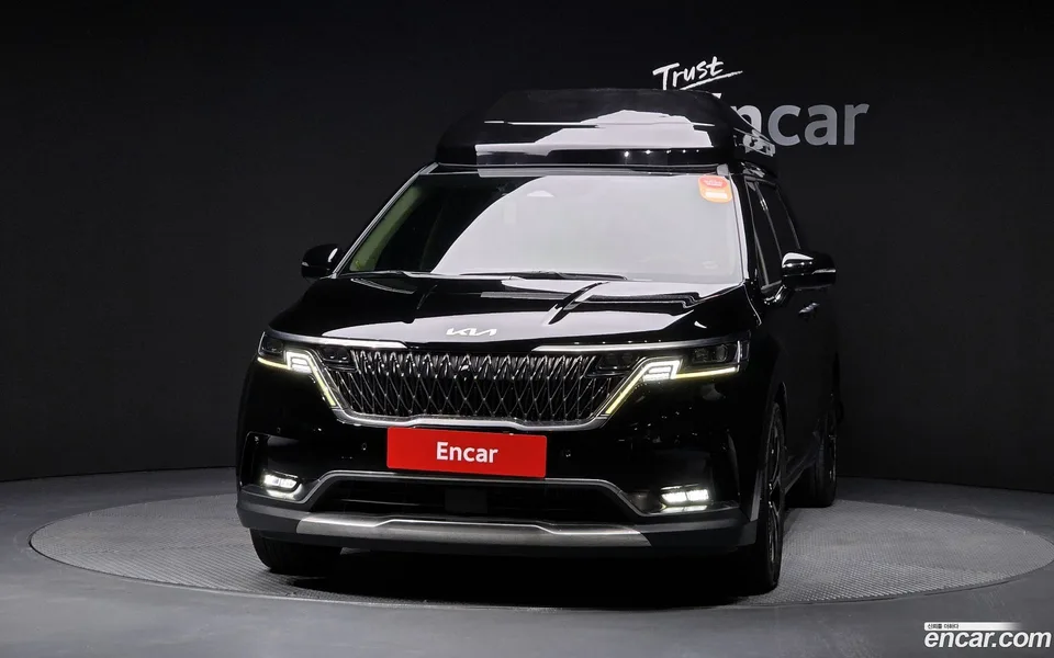 Kia Carnival 9 2022 — thumbnail 3