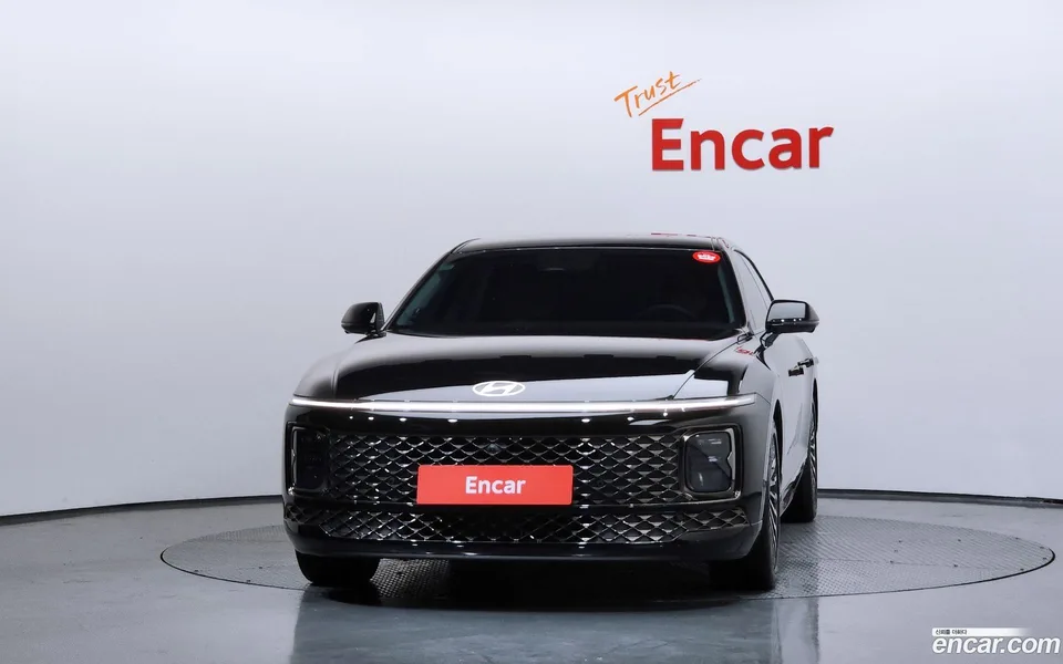 Hyundai Grandeur Hybrid 2023 — thumbnail 3
