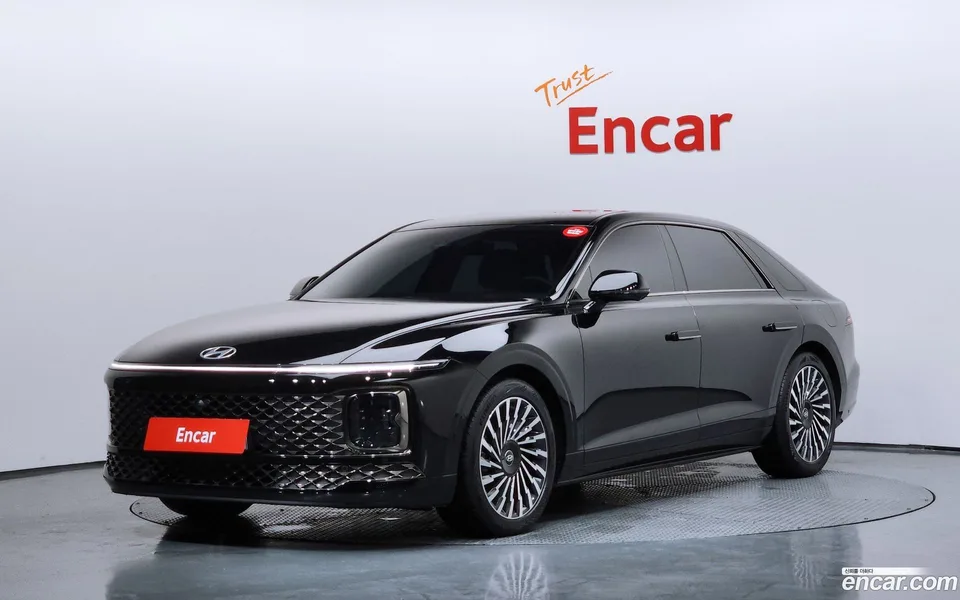 Hyundai Grandeur Hybrid 2023 — photo 1, buy with delivery to Moscow