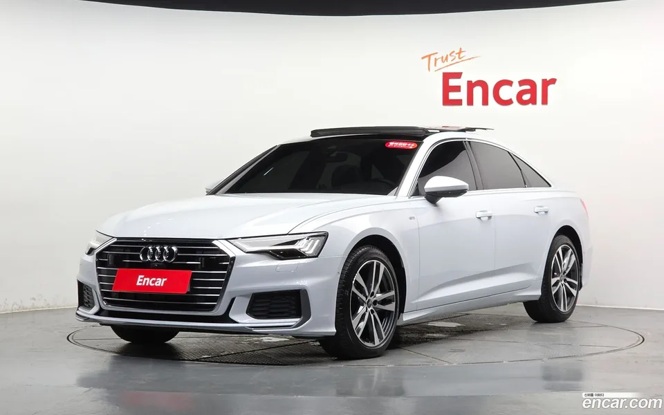 Audi A6 45 TFSI 2023 — photo 1, buy with delivery to Moscow