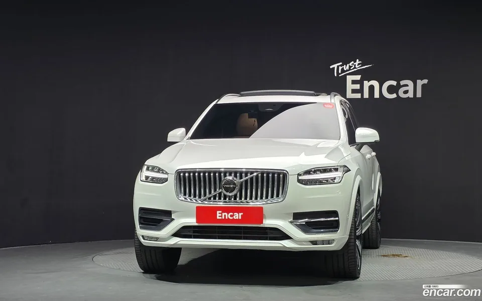 Volvo XC90 B6 2025 — миниатюра 3