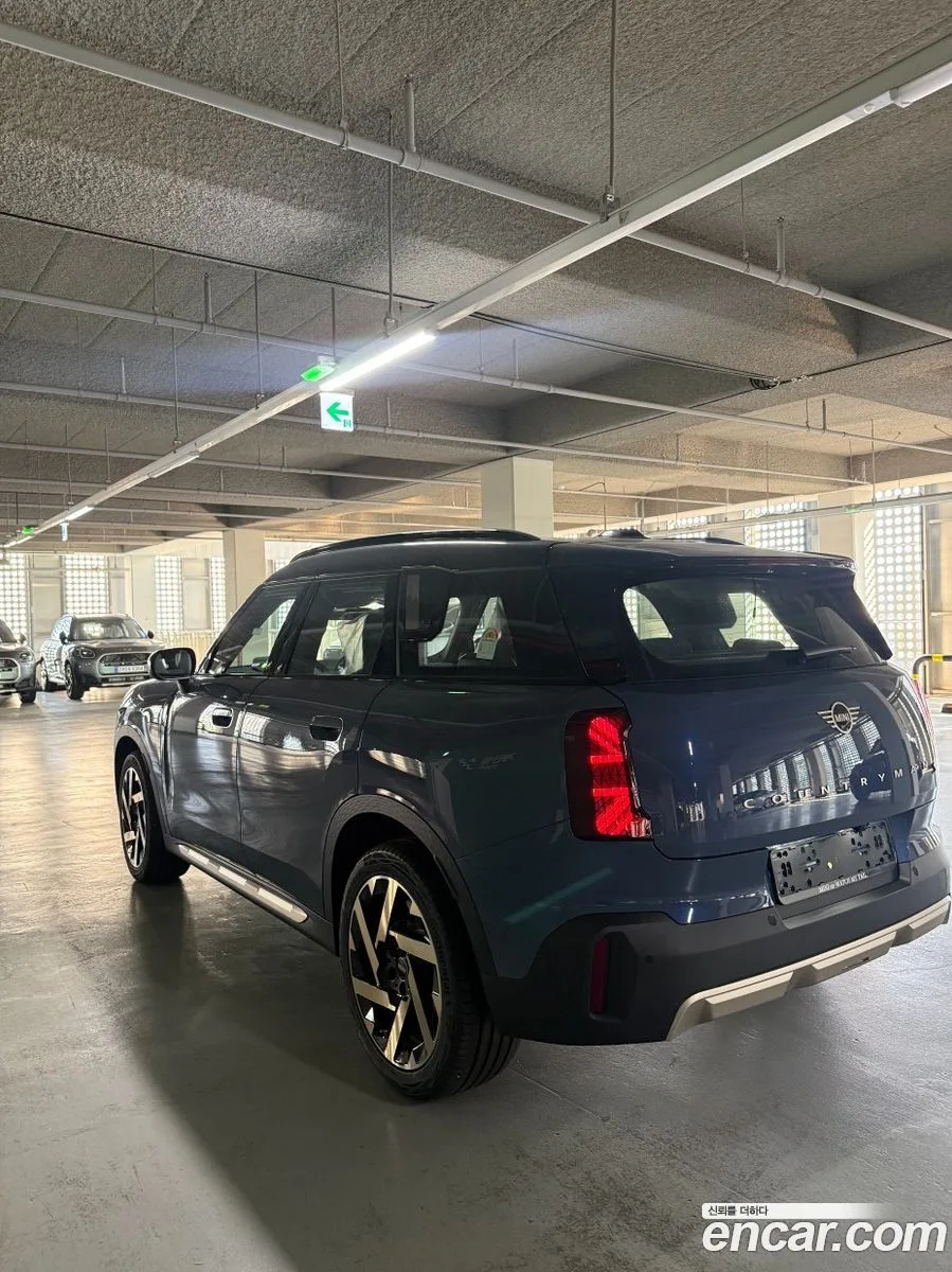 MINI Cooper S Countryman ALL4 2026 — thumbnail 2
