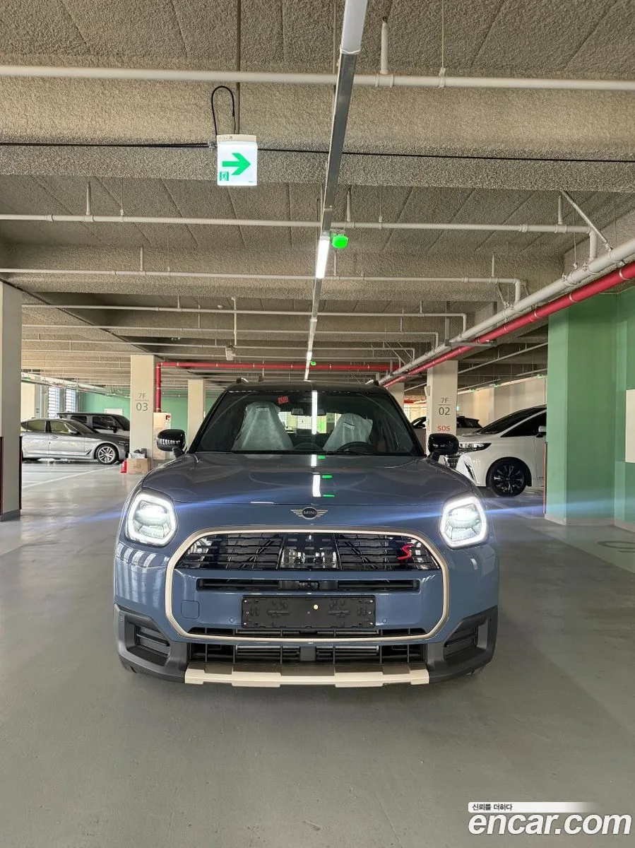 MINI Cooper S Countryman ALL4 2026 — photo 1, buy with delivery to Moscow