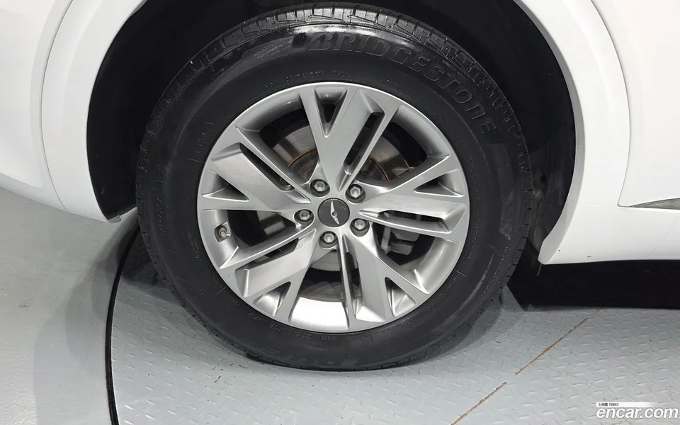 Genesis GV70 2.5T 2WD 2022 — thumbnail 2