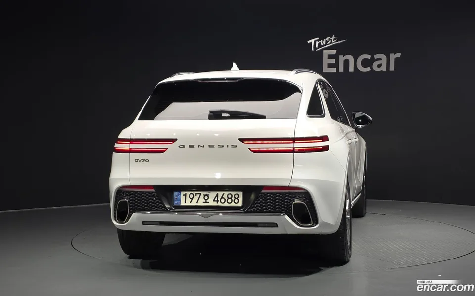 Genesis GV70 2.5T 2WD 2022 — thumbnail 4