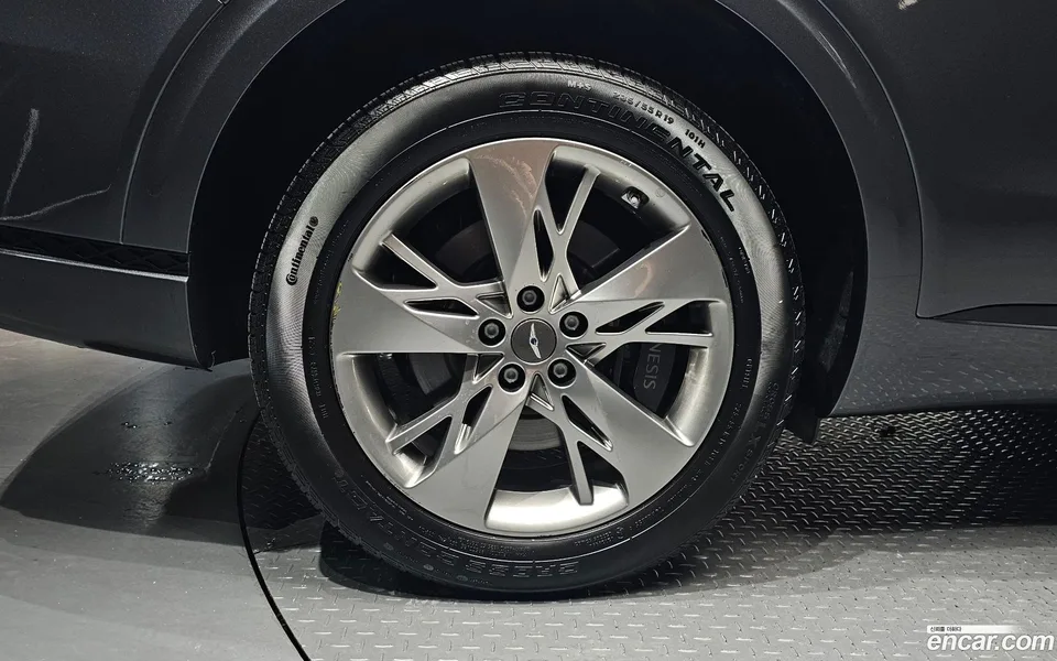 Genesis GV70 2.5T 2WD 2022 — thumbnail 5