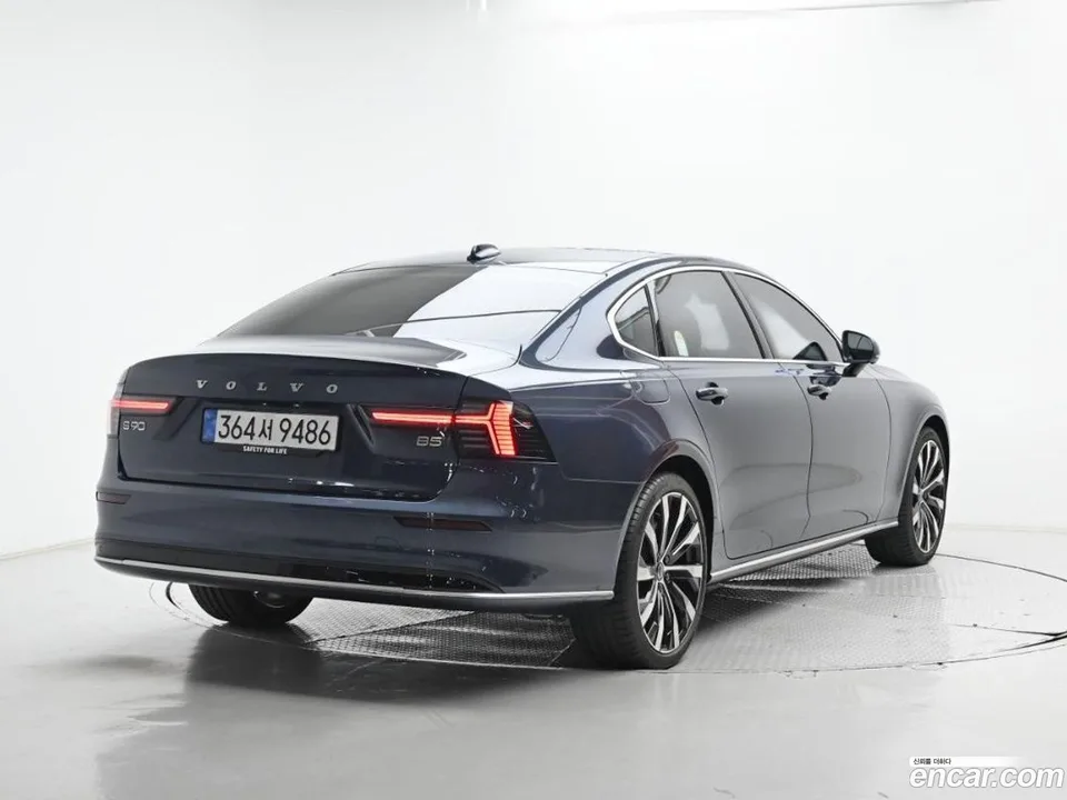 Volvo S90 B5 2026 — thumbnail 2