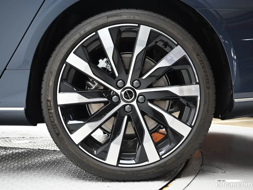 Volvo S90 B5 2026 — thumbnail 5