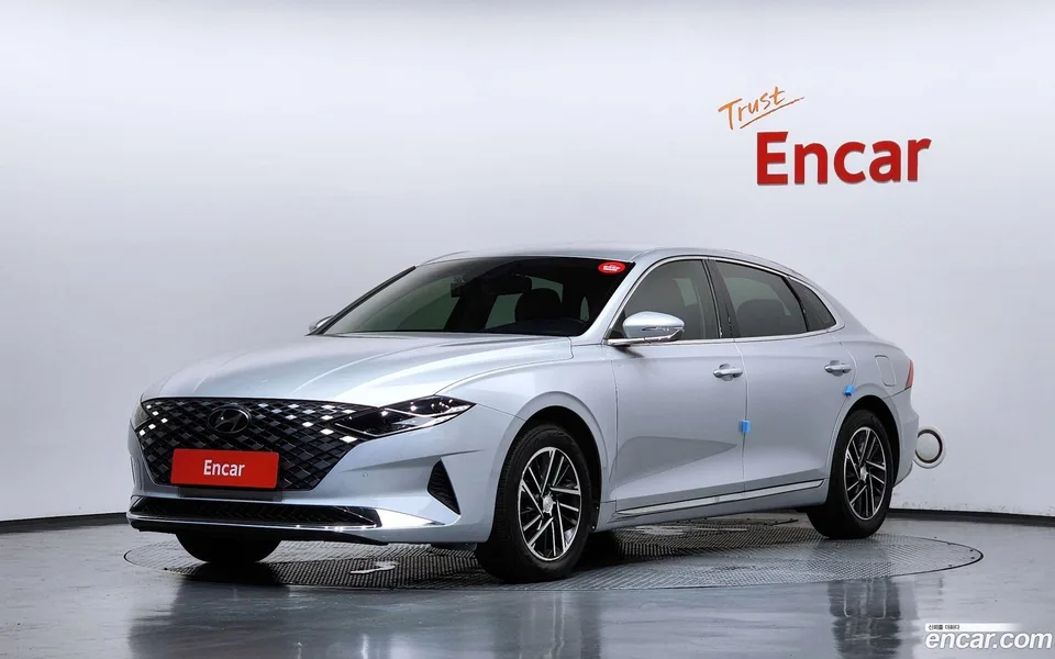 Hyundai Grandeur IG 3.0 LPi () 2022 — photo 1, buy with delivery to Moscow