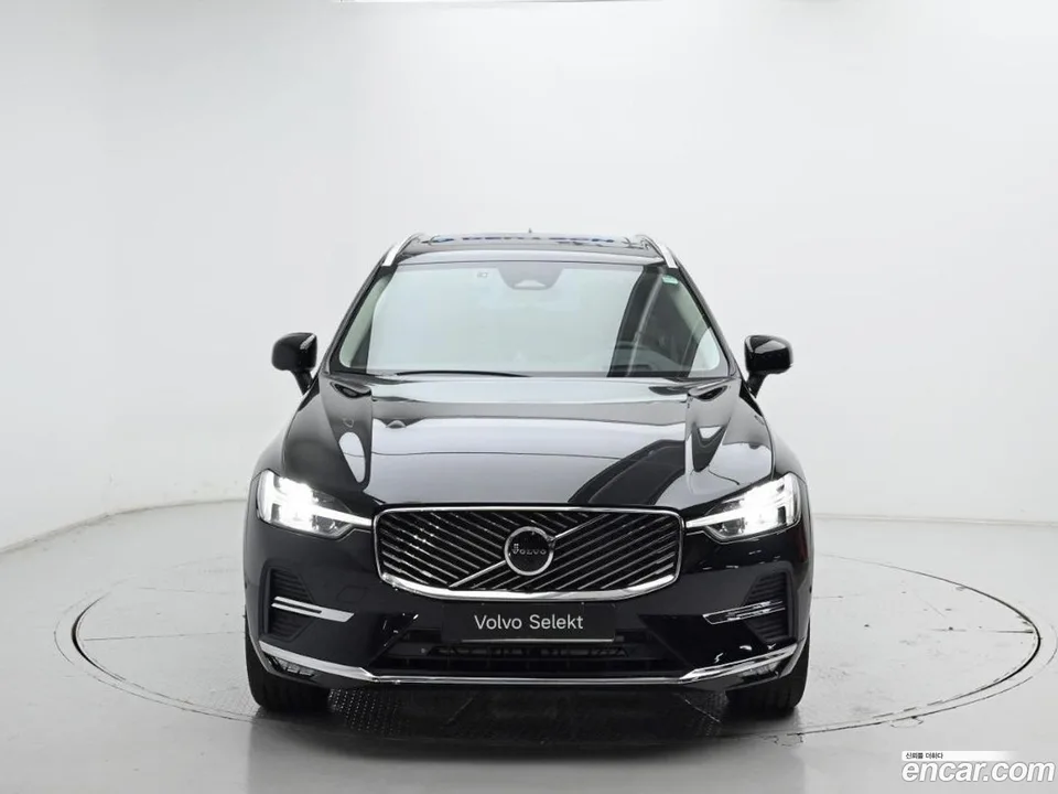 Volvo XC60 B5 2026 — thumbnail 3