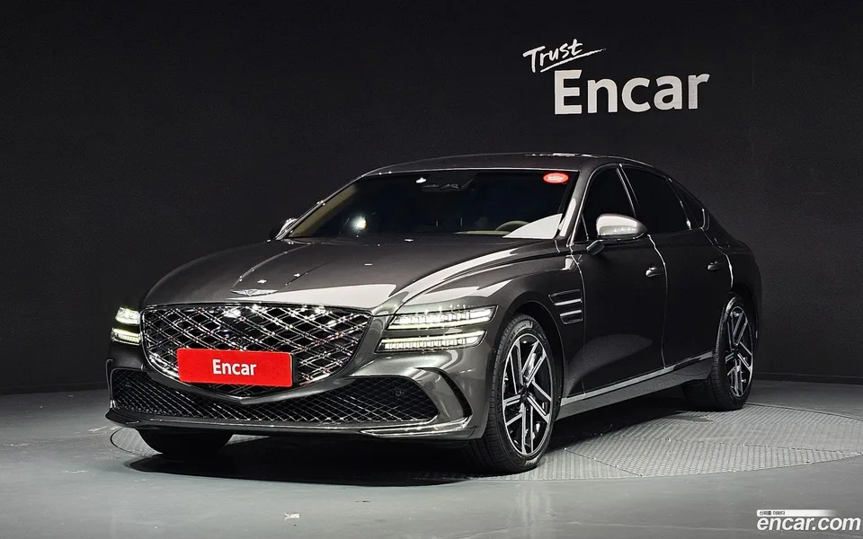 Genesis G80 2.5 2WD 2024 — photo 1, buy with delivery to Moscow