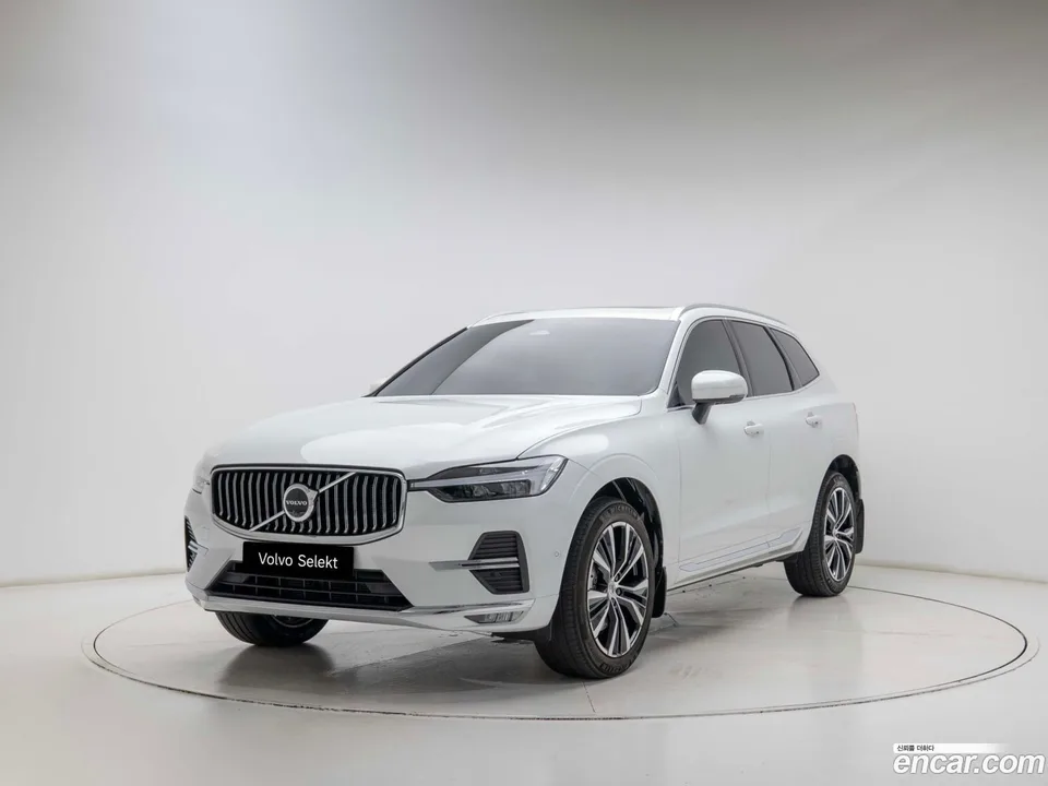 Volvo XC60 B6 2024 — photo 1, buy with delivery to Moscow