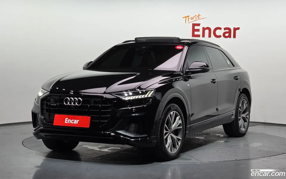 Audi Q8 (4M) 55 TFSI 2022 — photo 1, buy with delivery to Moscow