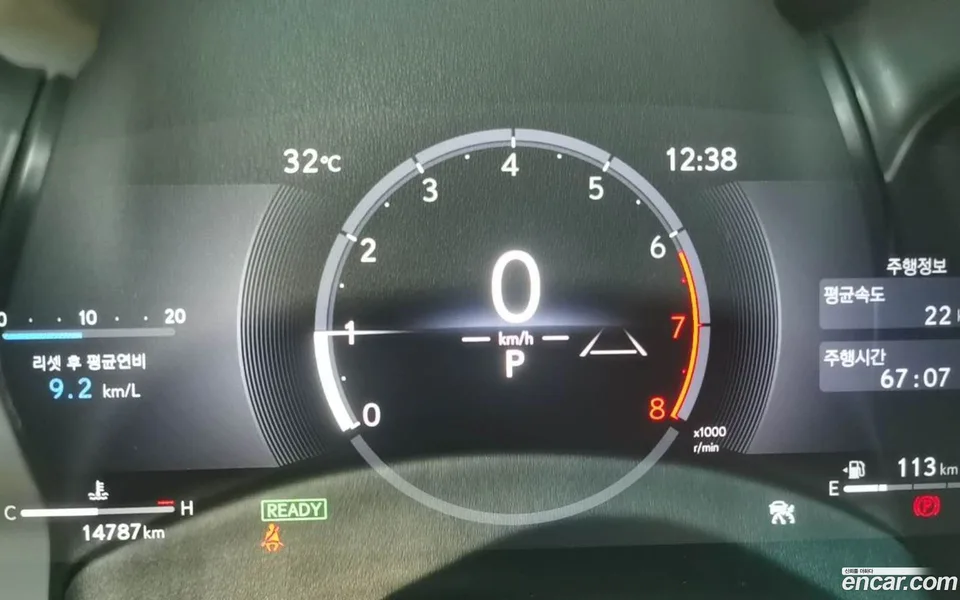 Lexus LM 500h 2024 — thumbnail 3