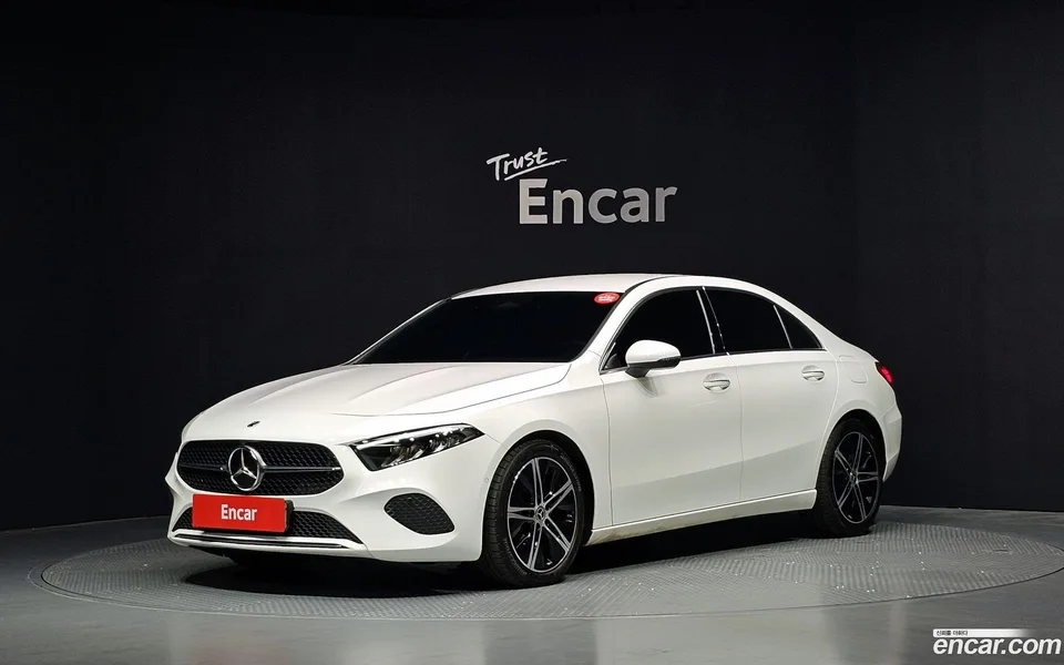 Mercedes-Benz A-Class A220 2024 — photo 1, buy with delivery to Moscow